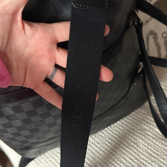 Authentic Louis Vuitton Damier Graphite Tadao 2 Way Tote. - Picture 12 of 16